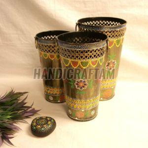 Decorative Wrought Iron Planter