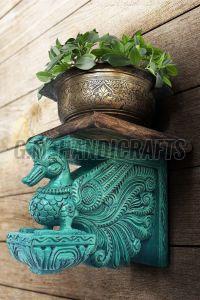 Decorative Wooden Wall Bracket Shelf