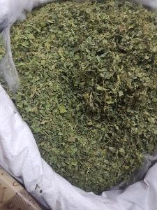 Crushed Dried Fenugreek Leaves