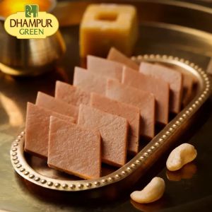 400gm Gur Kaju Katli