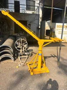 Electric Mini Construction Lift
