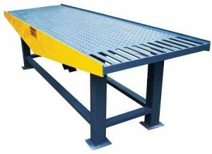 Mild Steel Vibrating Table