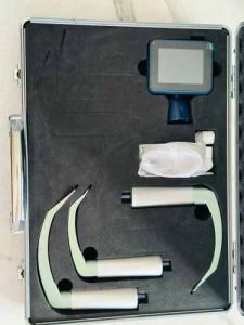 Portable Video Laryngoscope