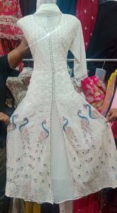 Embroidered Ladies Georgette Kurti Set