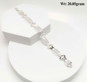 Cross Link Textured Silver Bracelet