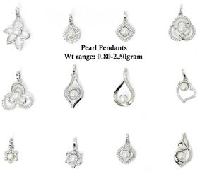 Five Petal Pearl Floral Pendant