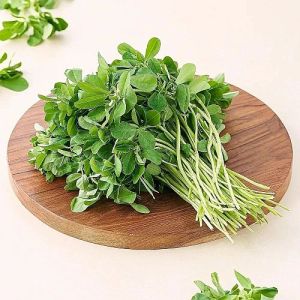 Fresh Fenugreek Leaves