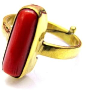 Moonga Stone Rectangle Rhodium Ring