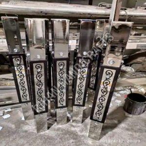 Stainless Steel Wooden Interior Master Pillar