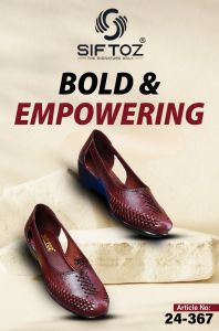 Ladies Maroon Woven Belly Shoes