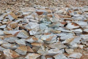 B Grade White Quartz Lumps