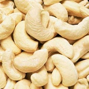 Crunchy Premium Cashew