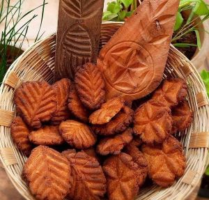 Homemade Jaggery Thekua