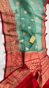 Ladies Leaf Motif Banarasi Saree