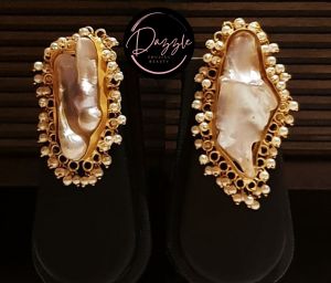 Ladies White Pearl Bezel Earpiece