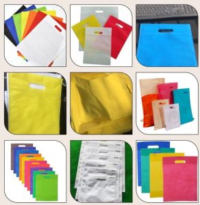 Non Woven Plain D Cut Bags