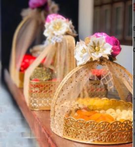 Brass Round Flower Basket Set