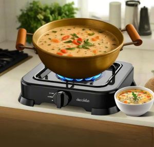 Brass Round Kadai With Wooden Handle