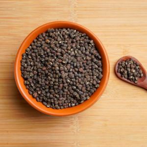 Sabut Urad Dal