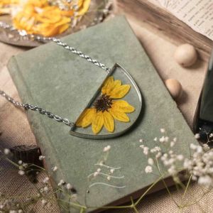 Botanical Pendant Necklace