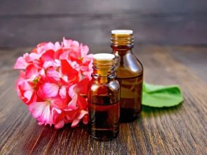 Pure Geranium Essential Oil