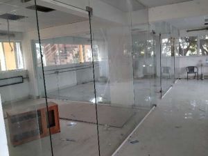 Frameless Glass Door