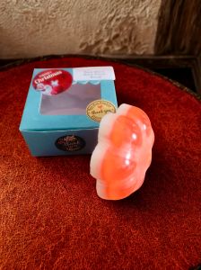Handmade Red Wine and Rice Flour Soap, Natural Bath Bar with Decorative Gift Box