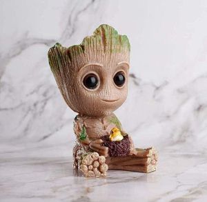 Groot Flower Pot
