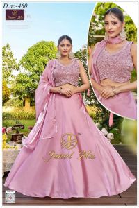 Soft Velvet Traditional Embroidery Bridal Set