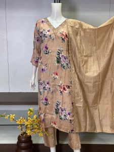 Ladies Party Wear Kurti Set