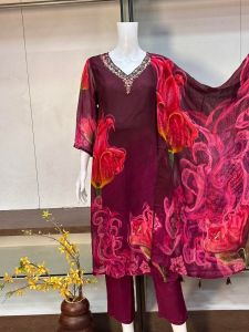 Ladies Party Wear Kurti Set