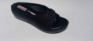 Designer Party Wear Ladies Flat Sandal