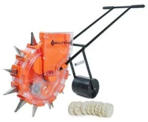 Royal Kissan Hand Push Seeder Machine