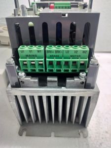 ABB ACH550-UH-06A9-4+C558 +N2006+X1558 Variable Frequency Drive