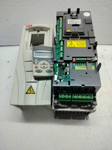 ABB ACH550-UH-06A9-4+C558 +N2006+X1558 Variable Frequency Drive