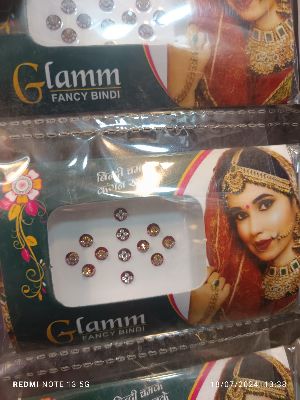 Glamm Hub Bindi