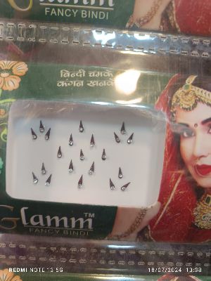 Glamm Hub Bindi