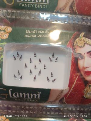 Glamm Hub Bindi