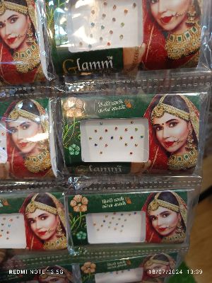 Glamm Hub Bindi