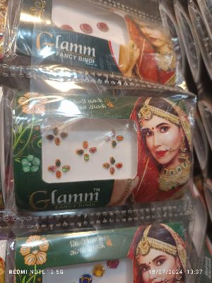 Glamm Hub Bindi