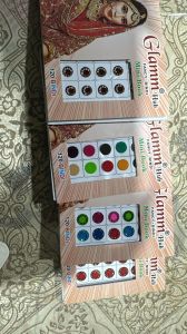 Glamm Hub Mini Bindi Book