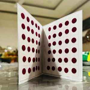 Ladies Plain Maroon Velvet Bindi