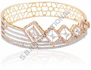 Gold Diamond Studded Bracelet