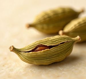 7.5mm Green Cardamom