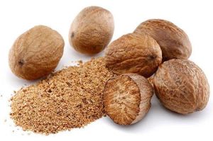 Dried Whole Nutmeg