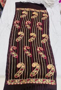 Ladies Brown Embroidered Kashmiri Pashmina Shawl