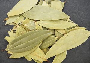Dry Bay Leaf