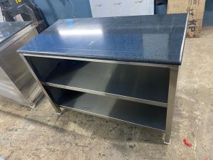 Silver Stainless Steel Pick Up Counter