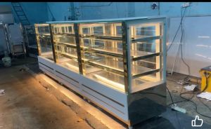 Rectangular Hot and Cold Bakery Display Counter