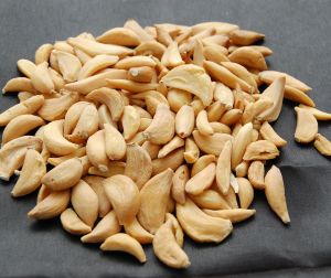 Dehydrated Garlic Flakes